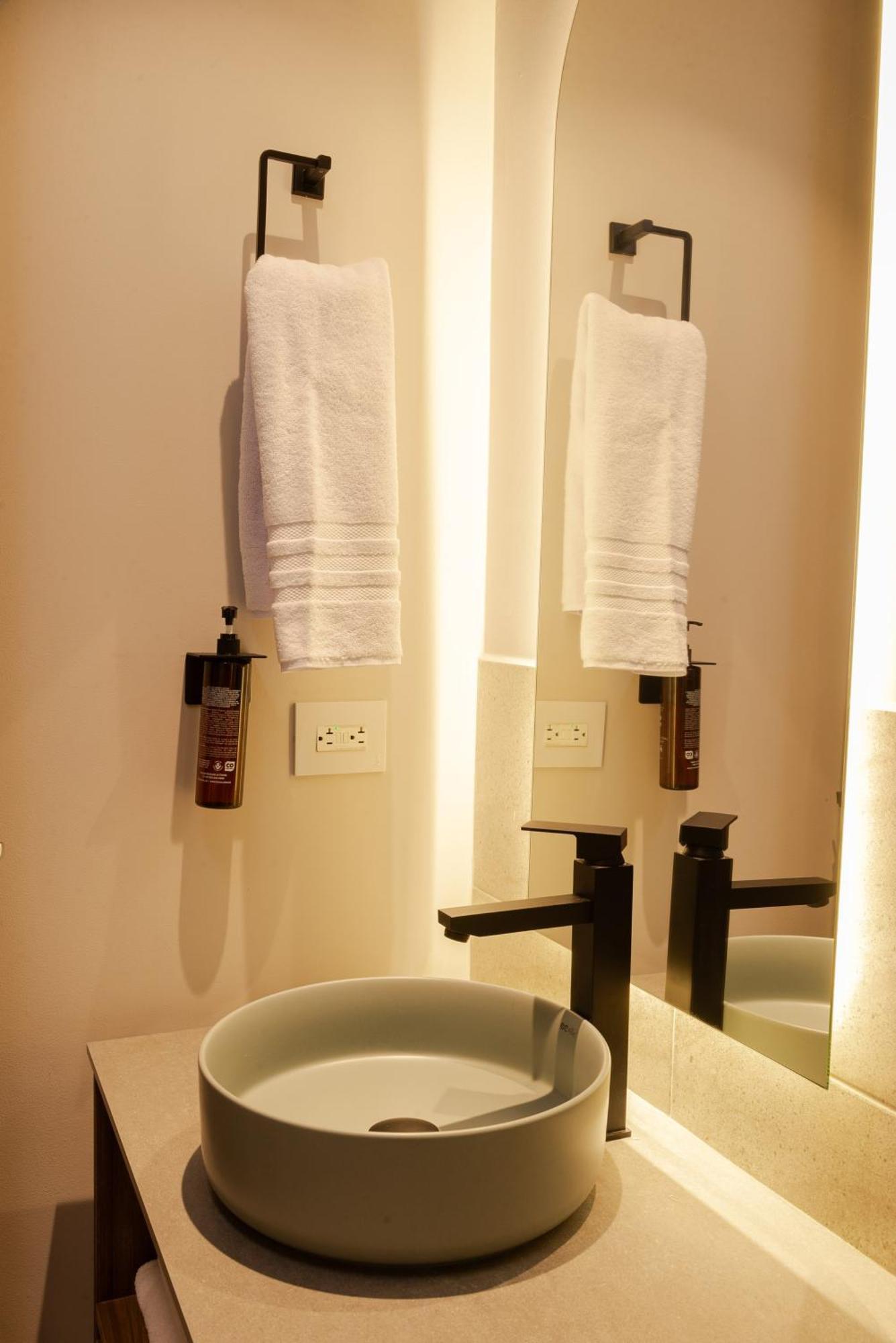 Hotel Lincoln Μεντεγίν Εξωτερικό φωτογραφία