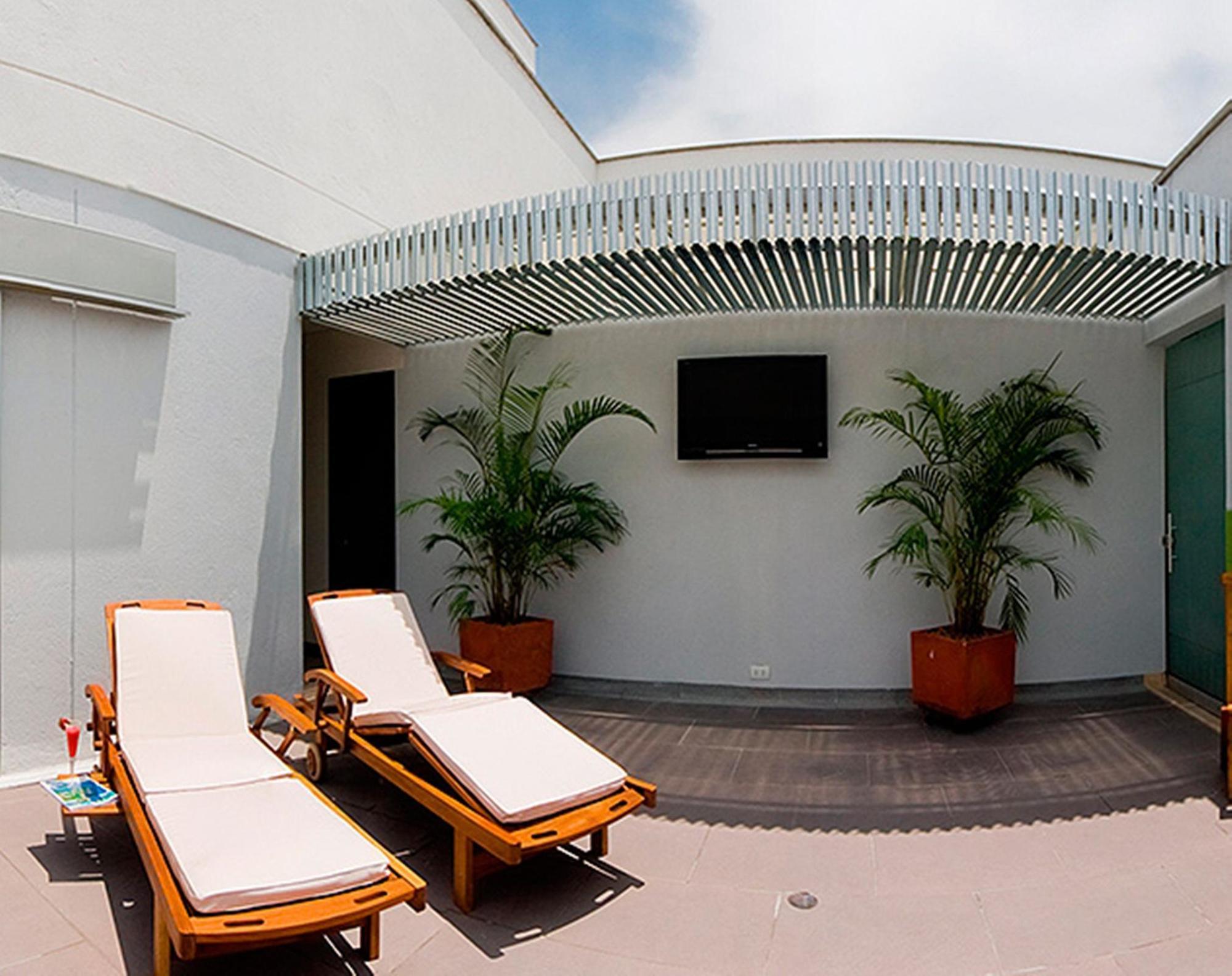 Hotel Lincoln Μεντεγίν Εξωτερικό φωτογραφία